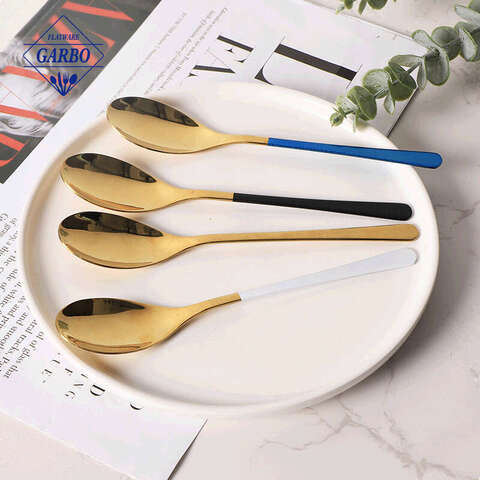 Set di cucchiai da minestra in acciaio inossidabile vintage in metallo con cucchiaio d'oro nuovo coreano