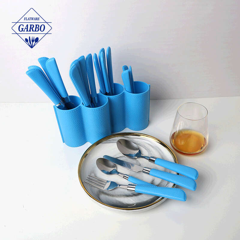 Silverware Set Stainless Steel Warna Gagang Dengan Pemegang