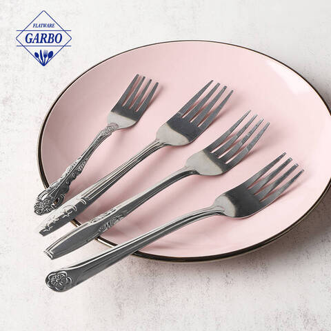 Super murang presyo flatware silver color cutlery forks para sa restaurant na may engraved pattern handle