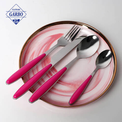 Set di posate in argento da 24 pezzi a buon mercato all'ingrosso con manico in plastica rosa