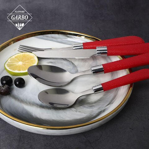 Conjunto de talheres de inox com cabo de plástico vermelho brilhante para jantar