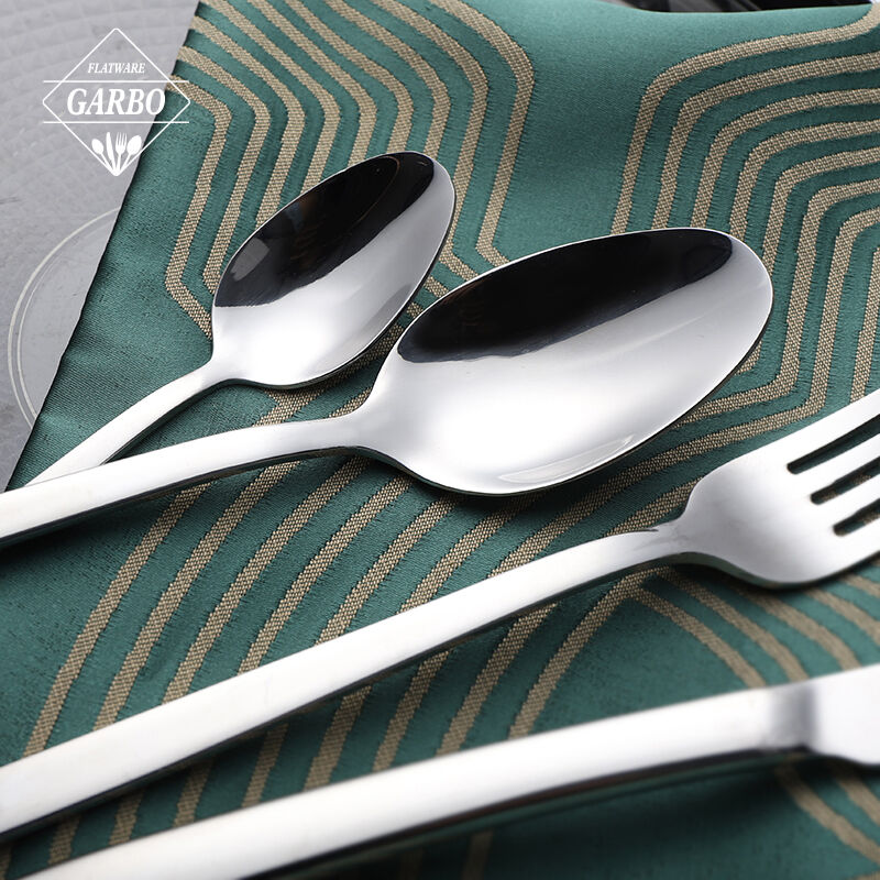 China Cutlery Factory Simple 4pcs Silver Ware