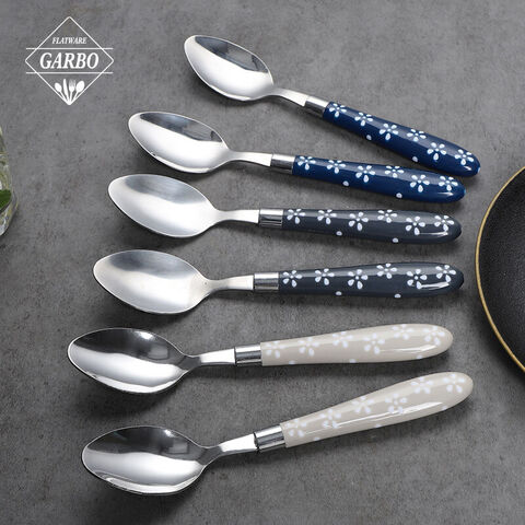 China fornece colher de jantar com novo design com alça de plástico