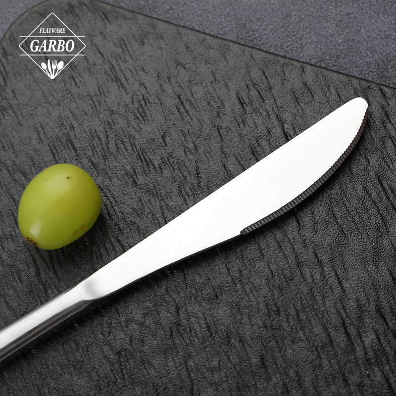 Elegant silver cutlery set of 4 mirror polish