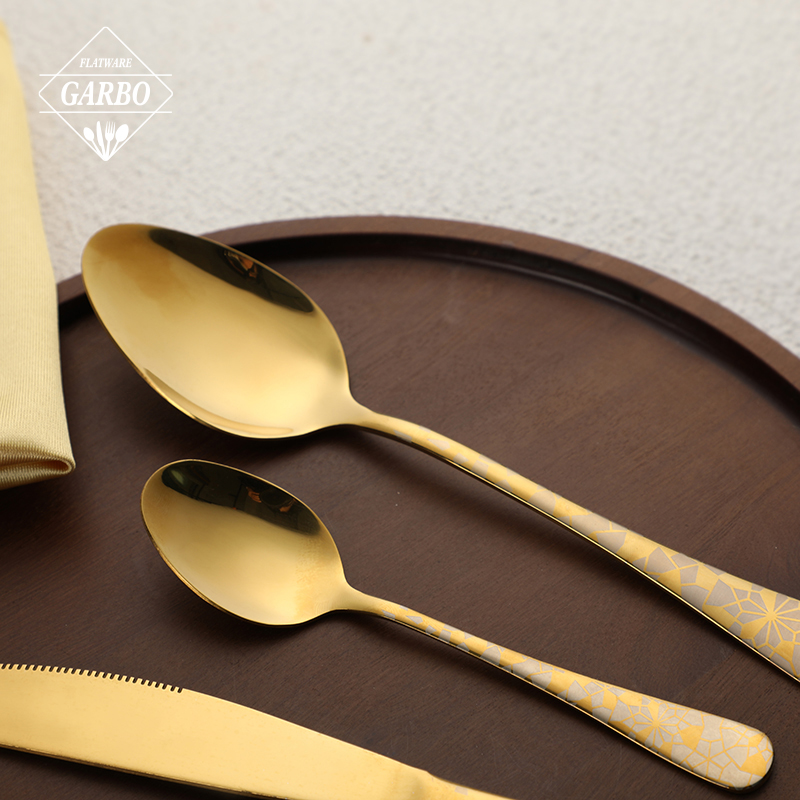 golden color and rose glden dinner knife for home china supplier 