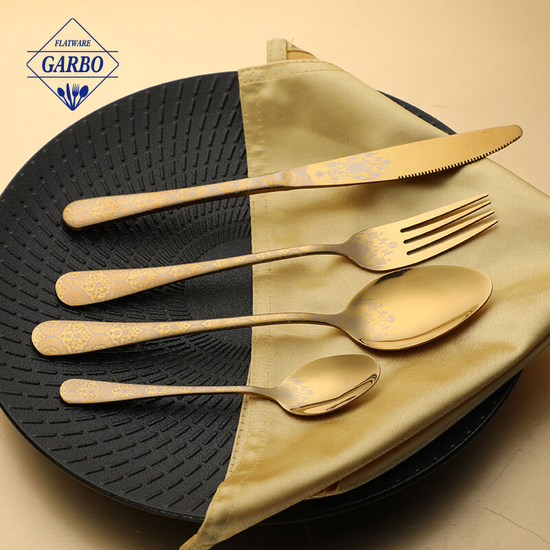 new arraived laser design 4pcs flatware set with godlen color 