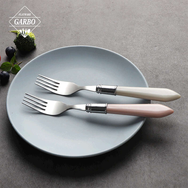 Fourchettes à dessert de table en acier inoxydable des fabricants chinois avec poignée en plastique en forme de perle mère