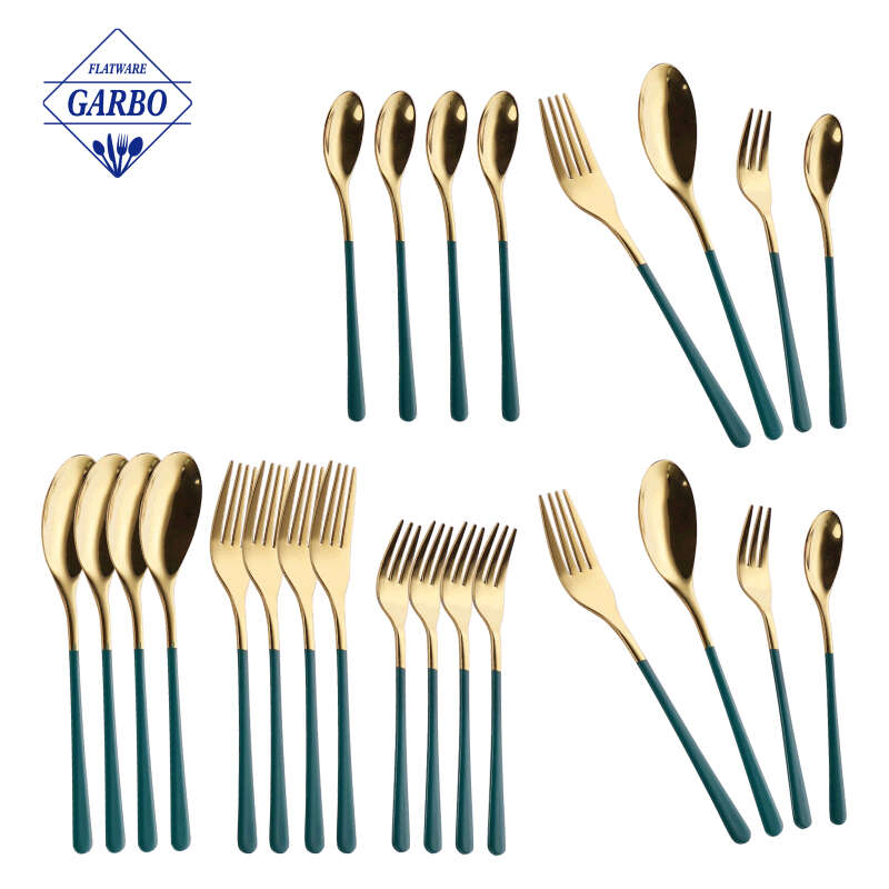 China Manufacturer Gorgeous Kitchenware Golden Color Flatware Set with Color Handle for 24 Pieces
