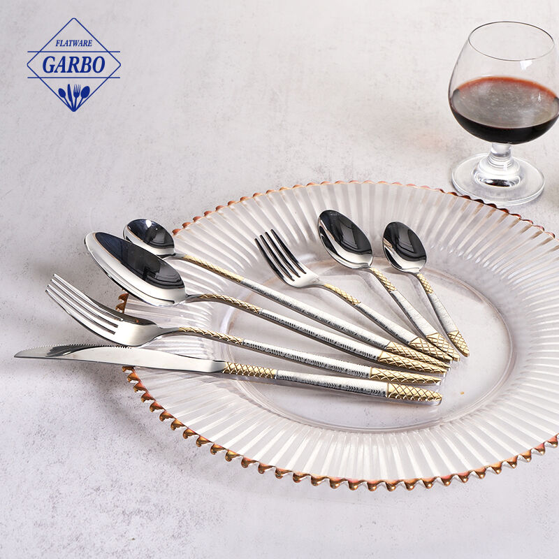Available ang Stock Wholesale Vintage Gold Plating Laser Handle Stainless Steel Flatware Set