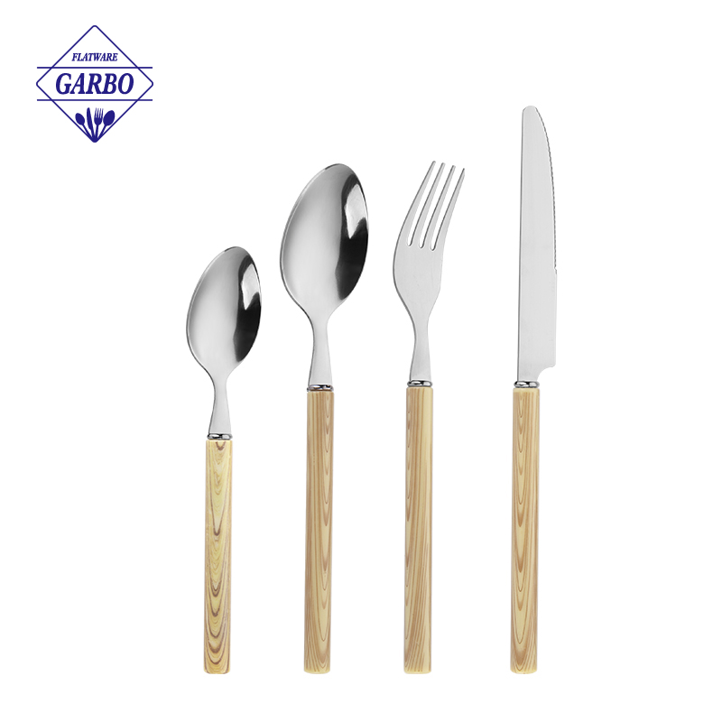 The most popular flatware with plastic handle in wooden design