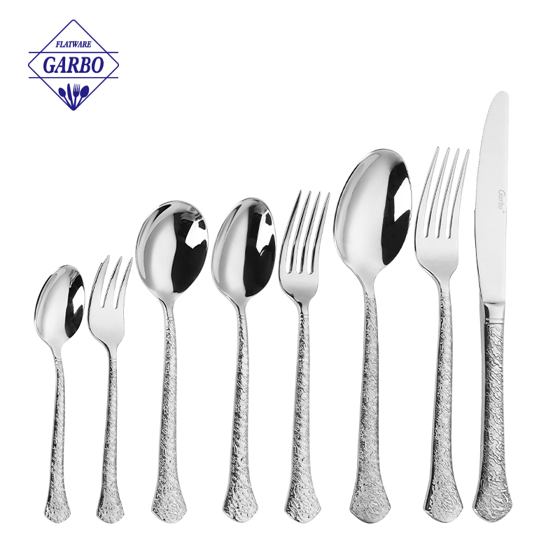 8pcs sliver flatware set with embossed handle  for home  wholesaler