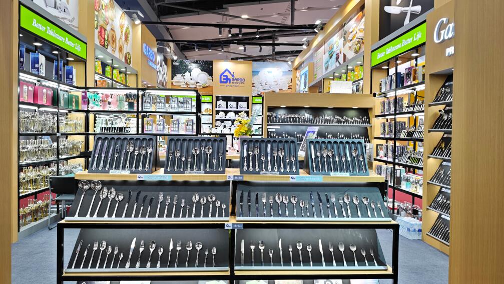 Garbo Shines at the 139th Canton Fair: The Premium Choice for Restaurant Tableware