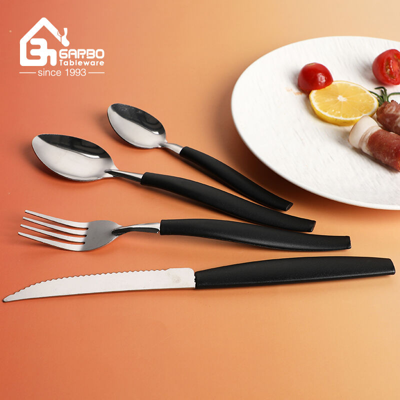 A Market-Tested 25-Piece Stainless Steel Cutlery Set with Plastic Handle from Wholesale Supplier