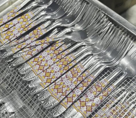 Pad Printing for Stainless Steel Cutlery Inside a Jieyang Factory
