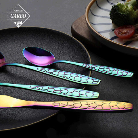 Luxurious engraved handle colorful electroplating 13/0 stainless steel 4 pcs cutlery set 