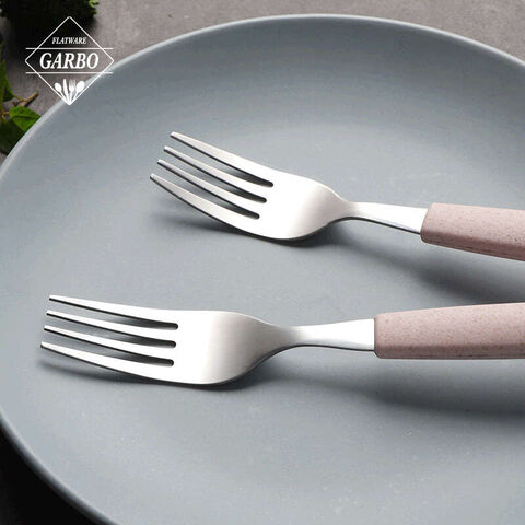 410 Stainless Steel Fashion Morden Pink PP Gagang Plastik Garpu Makan