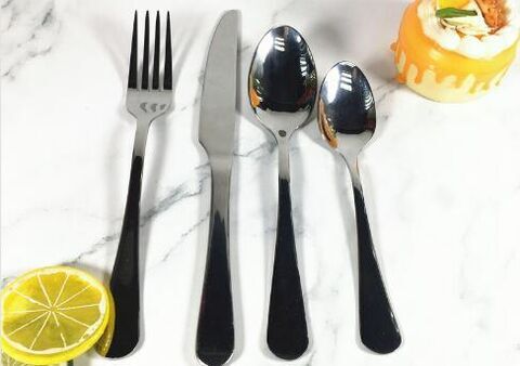 Do you know what products are included in common western tableware sets?