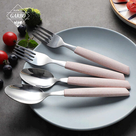 cucchiaio da pranzo in acciaio inossidabile con manico in plastica con design a grano caldo nel mercato sudamericano