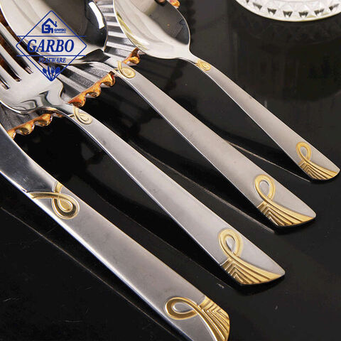 86-Piece High-end Golden Pattern Handle Stainless Steel Cutlery Set dengan Kotak Kado Kayu