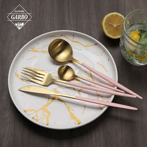 Portugal Champagne Gold Cutlery na may Pink Handle