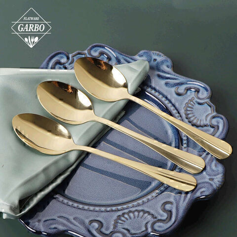 Cucchiaio da pranzo in acciaio inossidabile dorato elegante PVD stile semplice all'ingrosso