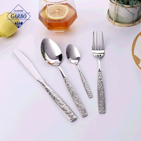 On-trend Customized Embossed Flower Pattern Stainless Steel Flatware Sets