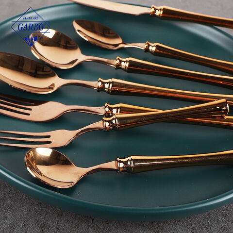 Slim style flatware set China manufactured wholesale rose gold plated plastic cutlery set 