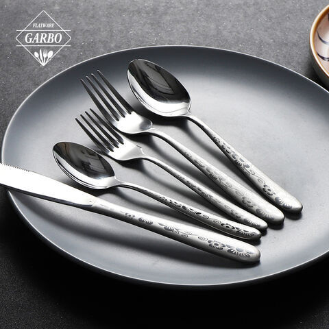 Luxury silver color cutlery set with laser special pattern logo on the handle