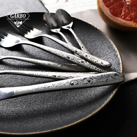 Luxury silver color cutlery set with laser special pattern logo on the handle