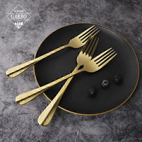 Pinakamabentang Bultuhang Minimalist na Stainless-Steel Gold Dinner Fork sa Amazon