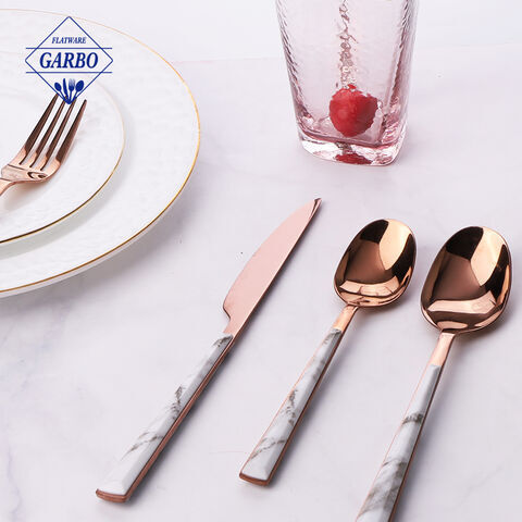 Rose gold color cutlery set na may ABS marble design na plastic handle tableware.