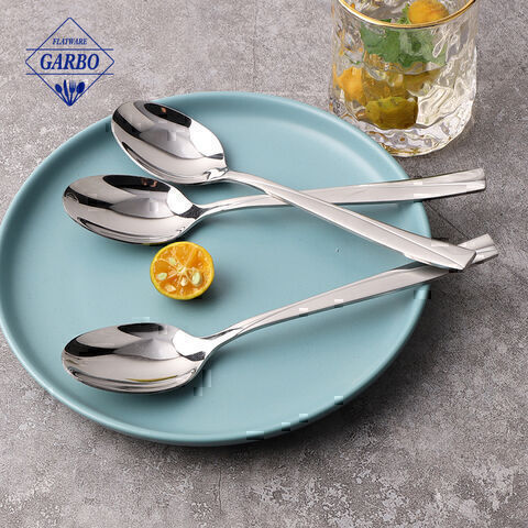 Stock high quality stainless steel dinner spoon silver color cutlery