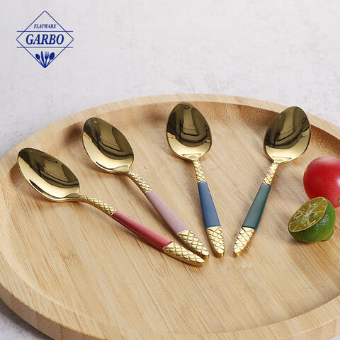 Golen luxury stainless steel dinner spoon na may embossed na disenyo ay maaaring kulay