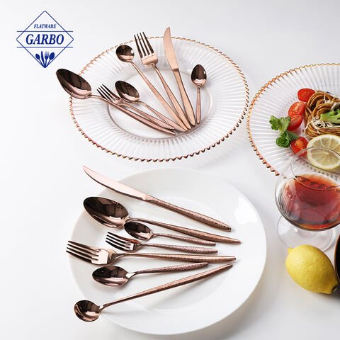 Rose gold color cutlery set with embossed handle flatware china supplier 