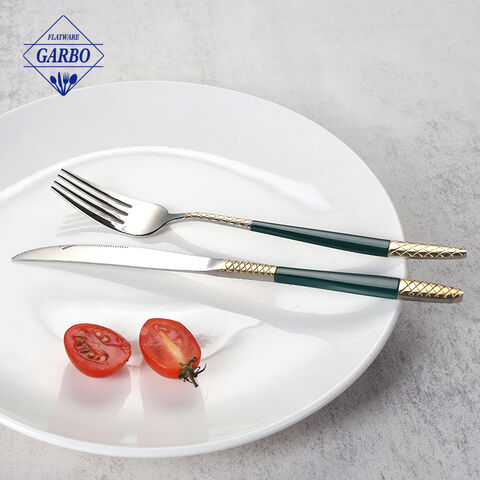 Flatware 공장은 스테인레스 스틸 칼 붙이 거울 광택 주방 용품을 만들었습니다.