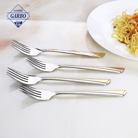 Typically made from silver color dinner fork with luxury engraved pattren handle 