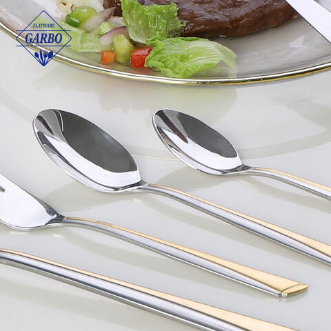 Cina Pabrik Langsung Kualitas Tinggi Silvery Mirror Stainless Steel Sendok Garpu Set dengan Pegangan Berlapis Emas