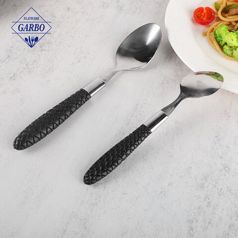 Affordable price 410 stainless steel knife fork spoon cutlery set with black color plastic handle