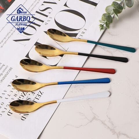 Sendok stainless steel Warna Emas dengan sendok garpu spaying hadle warna berbeda
