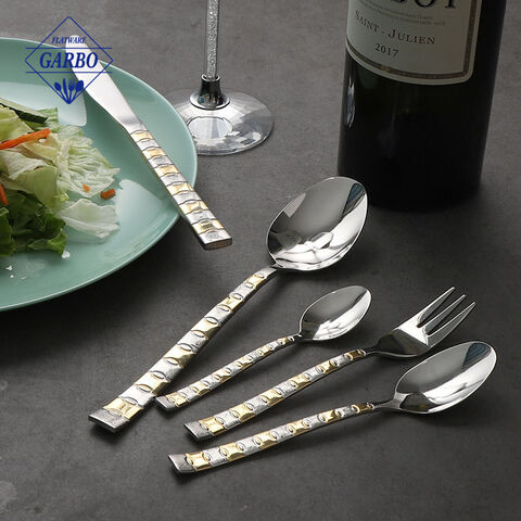 Laser Gold Plating Poignée Dîner Couverts Stock Miroir 201 Couverts En Acier Inoxydable