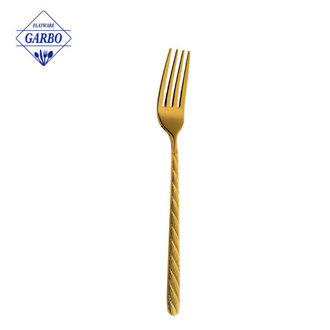 2023 Bagong pagdating Gold Titanium-plated dinner fork na may embossed na hawakan