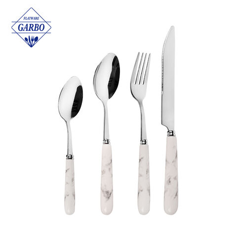 Stainless Steel Gold Dinner Fork at Knife Set na may Makabagong Plastic Handles