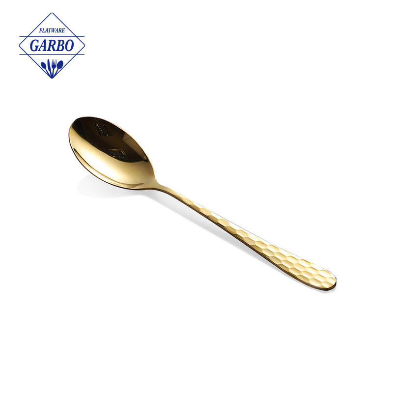 Factory Wholesale Matte Gold Plating Handle Dinner Spoon na may Bultuhang Presyo