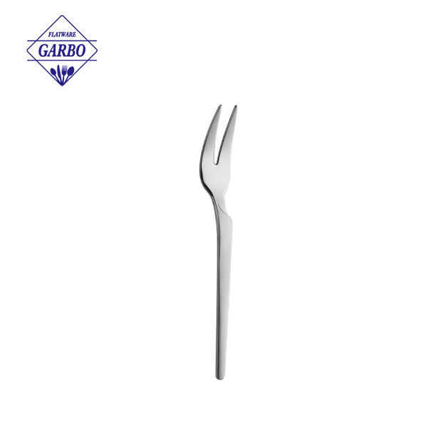 China new design fish fork with engraved handle