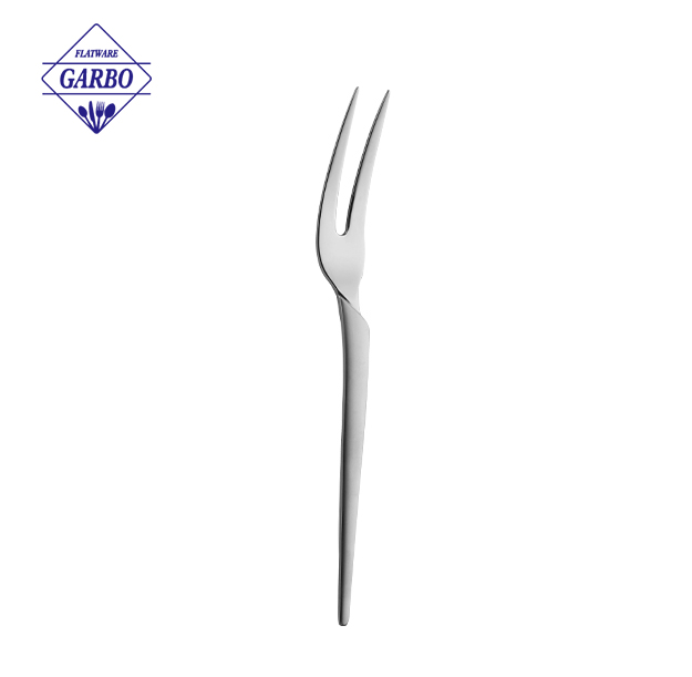 China new design fish fork with engraved handle