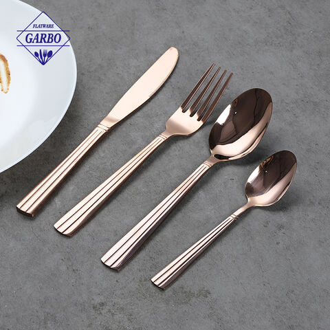 New design hot sale in Amazon rose godlen cutlery sets 