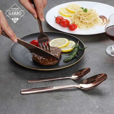 Factory PVD Rose Golden Flatware Set with Line Designed Handle