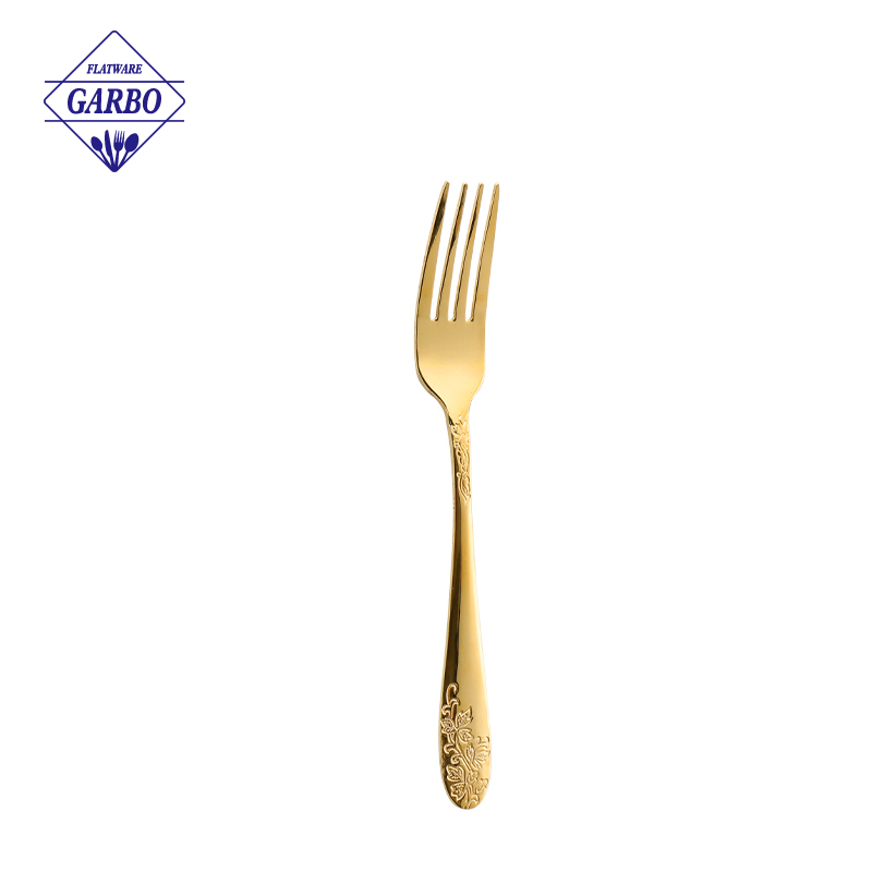 Nhà máy Trung Quốc Bộ dao kéo màu mạ vàng 4 chiếc Flatware có tay cầm ép thanh lịch