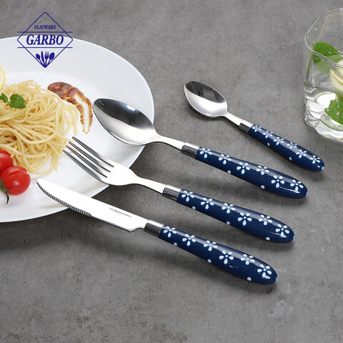 China supplier 410ss cutlery sets with plastic handle 