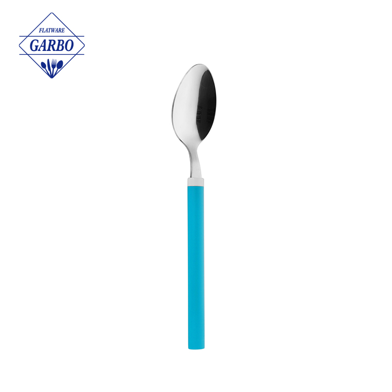 Factory Cheap Cutlery Sets with Blue Plastic Handle in China